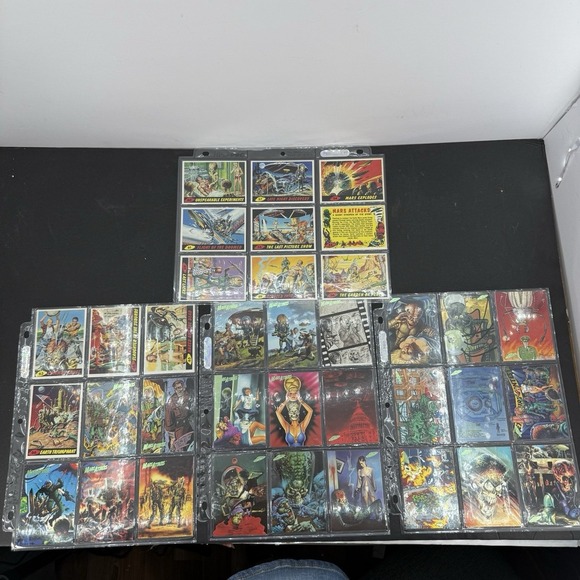 Rare 90s & 2012 Heritage TOPPS MARS ATTACKS! Binder Set Mint Cards & Wrappers - Picture 8 of 16